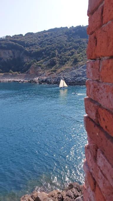 Elegante Appartamento La Spezia Centro Εξωτερικό φωτογραφία