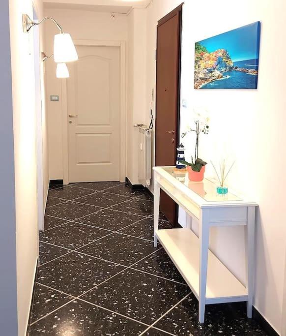 Elegante Appartamento La Spezia Centro Εξωτερικό φωτογραφία